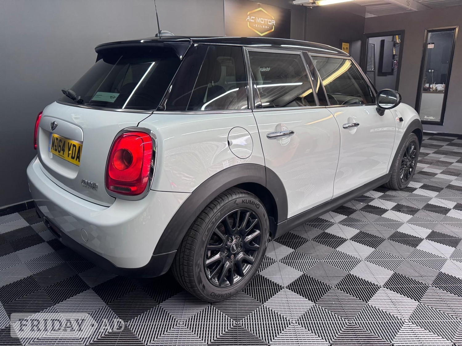 Mini Hatch 2014 - Cars