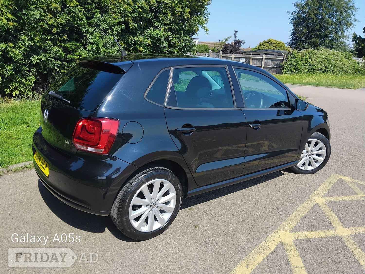 Volkswagen Polo 2014 - Cars