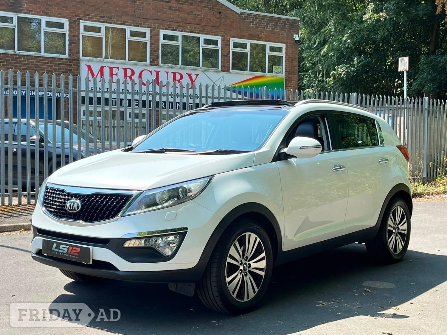 [ berth ]Kia Sportage