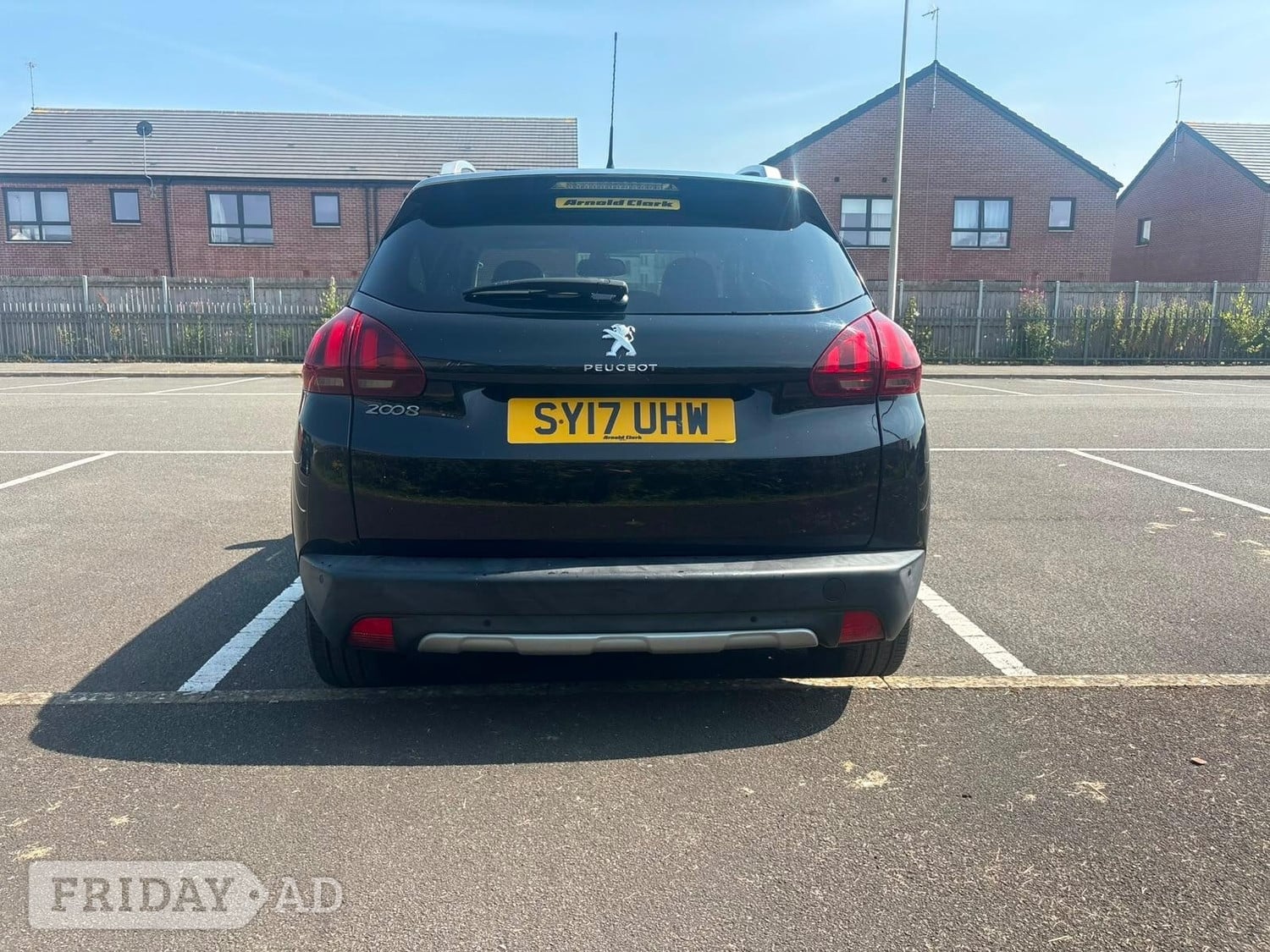 [ berth ]Peugeot 2008