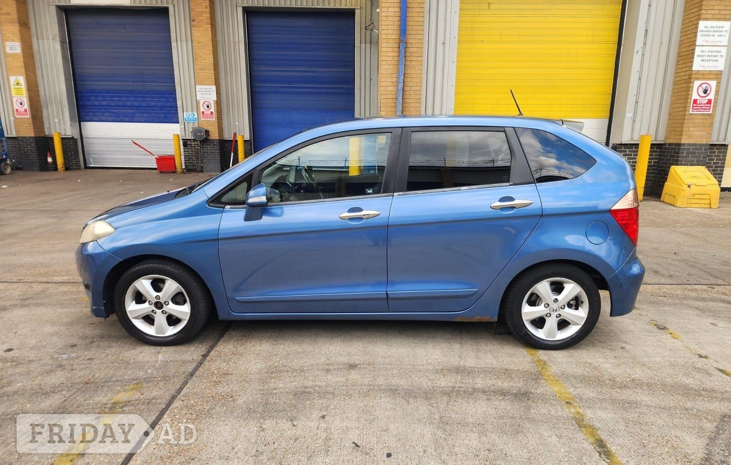 Honda FR-V 2009 - Cars