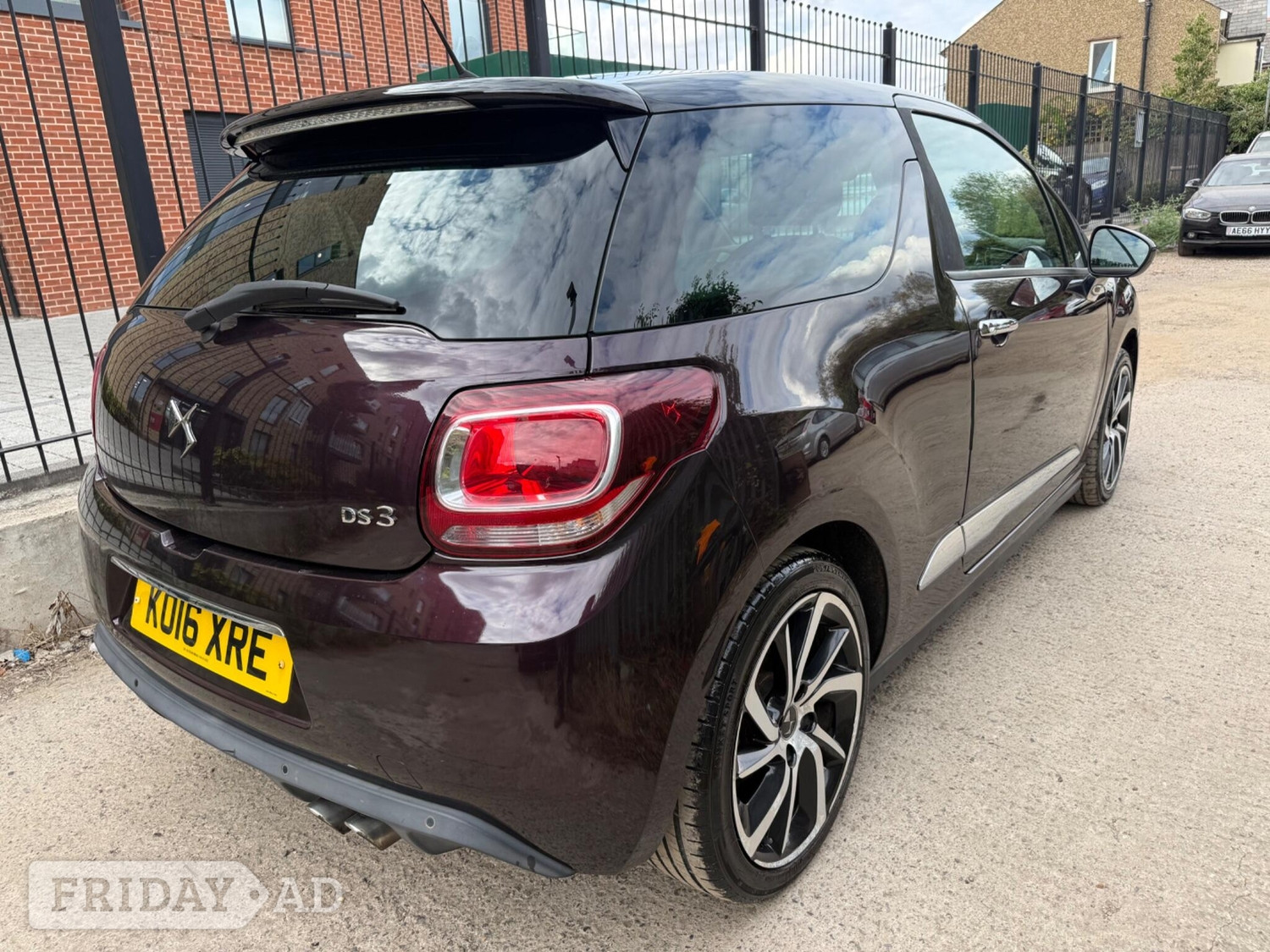 DS DS 3 2016 - Cars in Slough