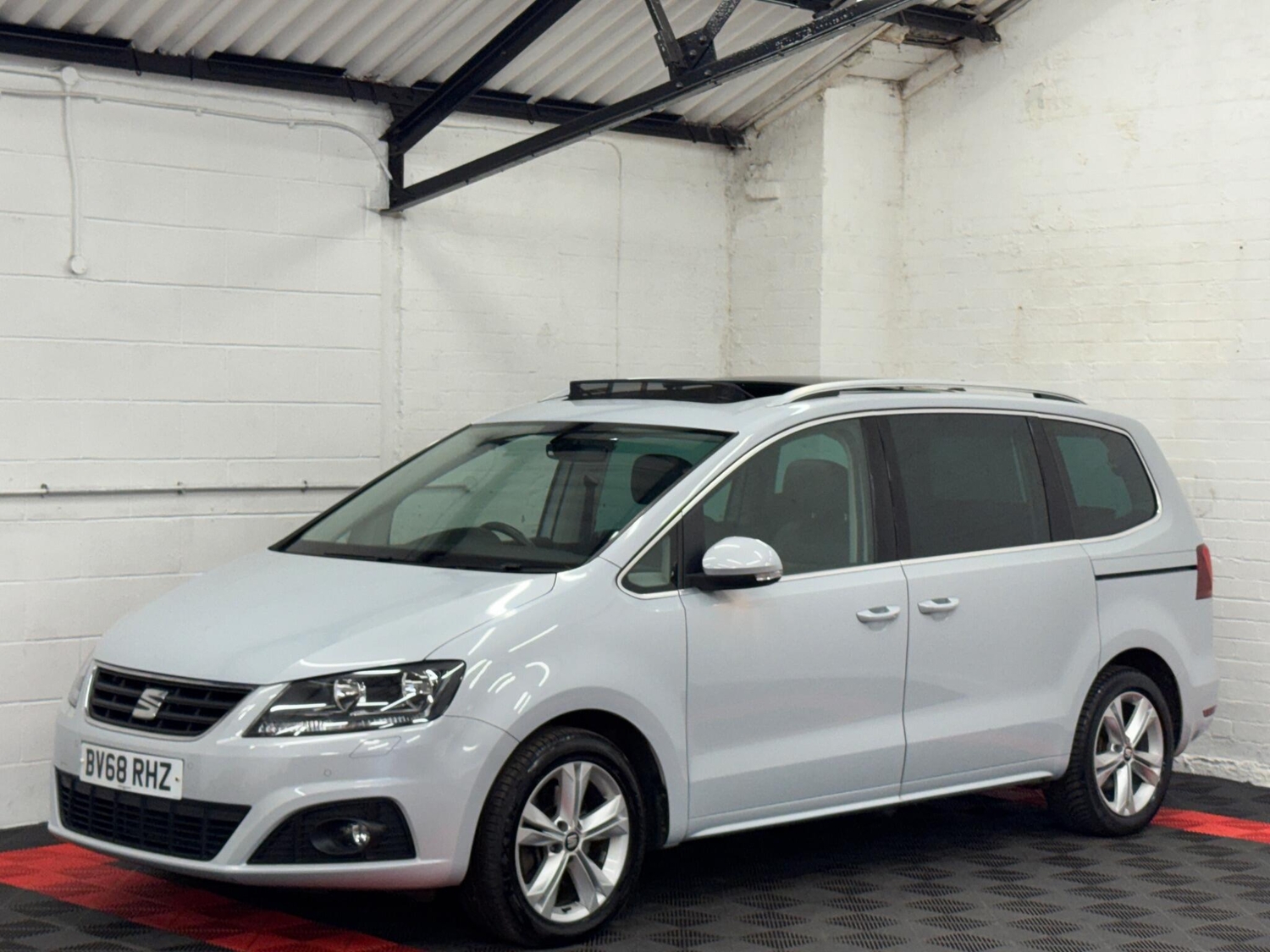 SEAT Alhambra 2018 - Cars