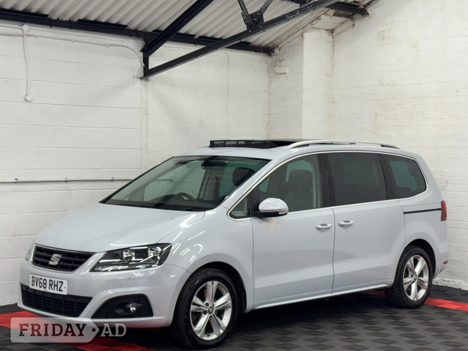 SEAT Alhambra 2018 - Cars