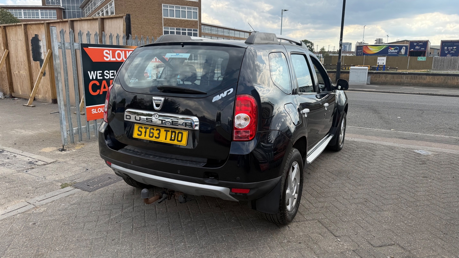 Dacia Duster 2014 - Cars in Slough
