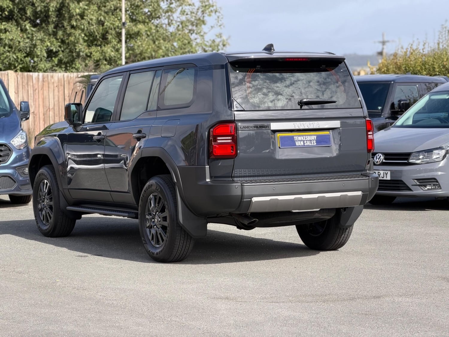 [ berth ]Toyota Land Cruiser