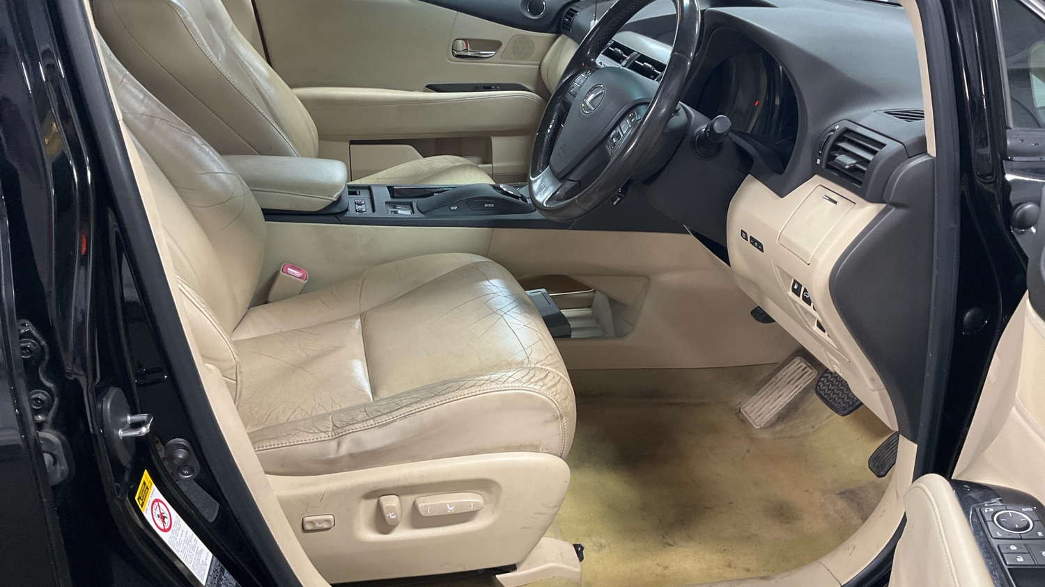 [ berth ]Lexus RX