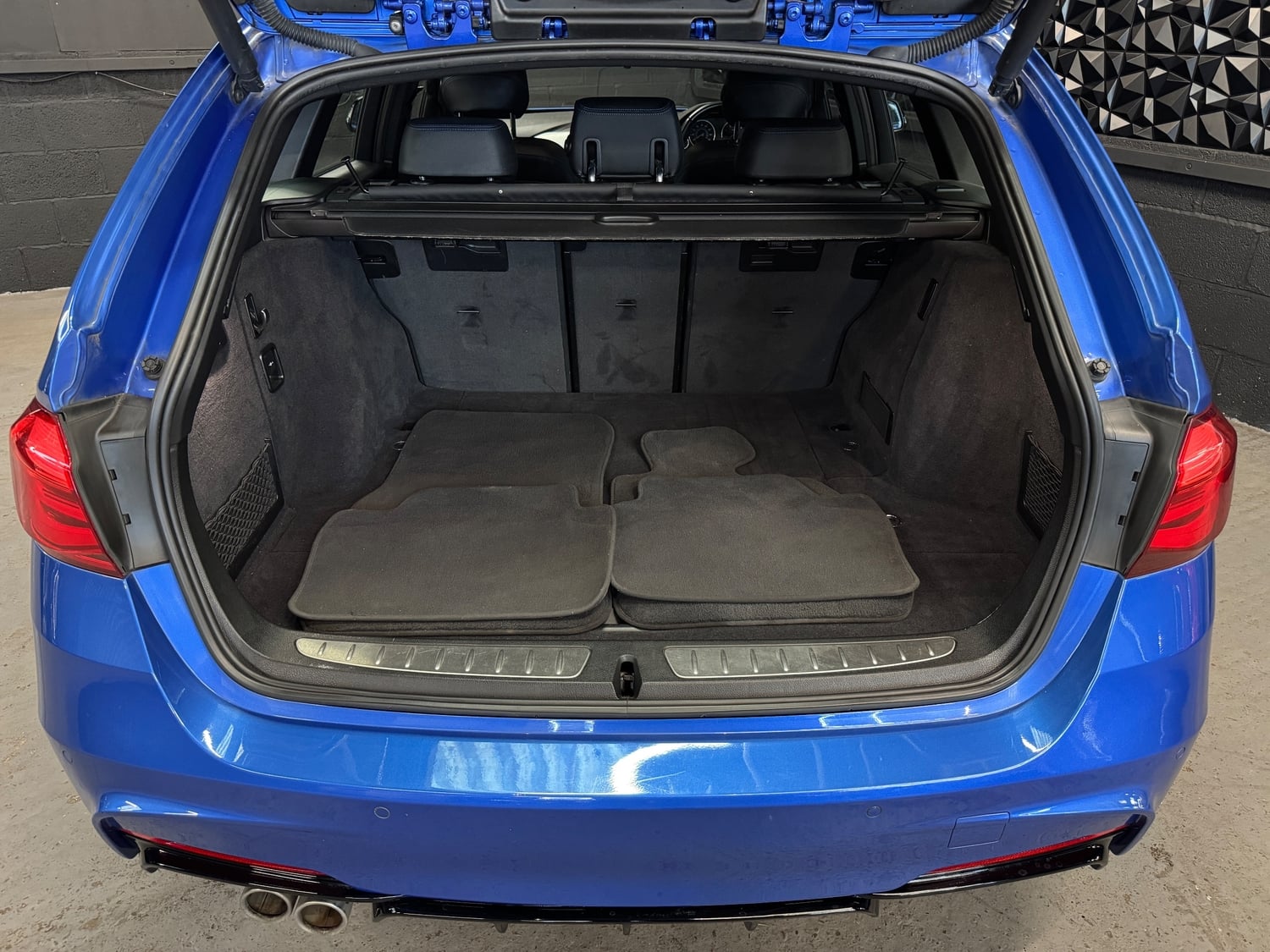 BMW 3 Series 2018 - Cars in Sutton Coldfield