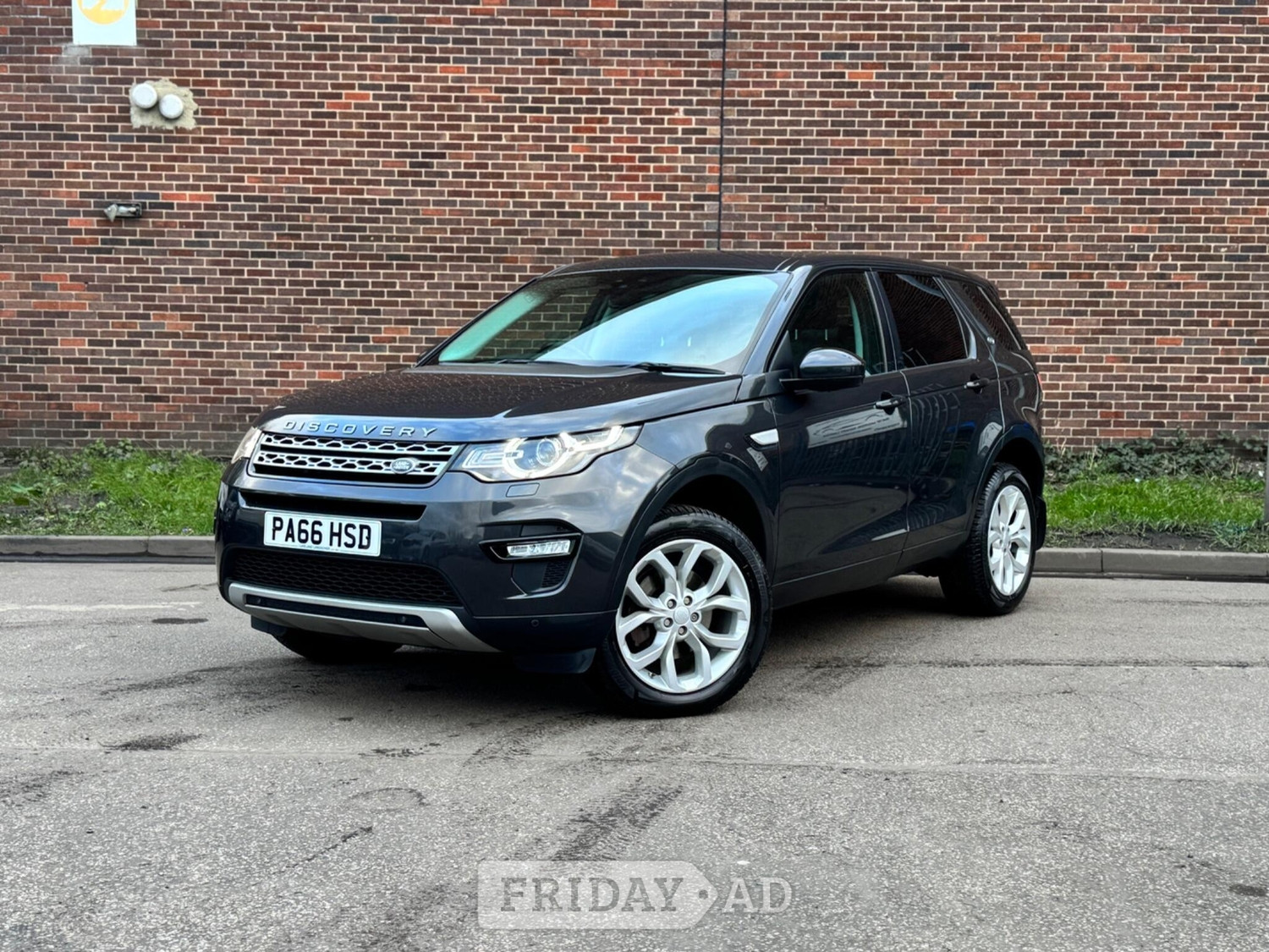 Land Rover Discovery Sport Leeds