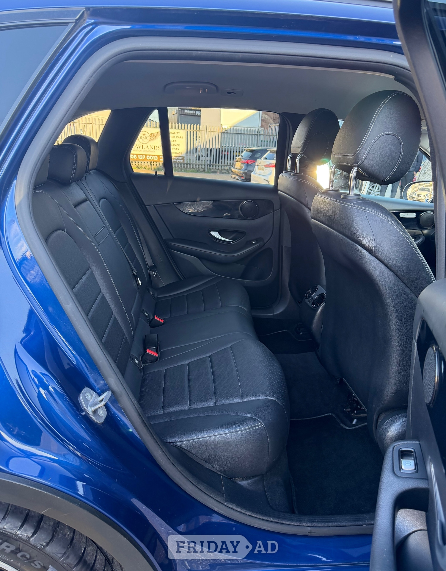 [ berth ]Mercedes-Benz GLC