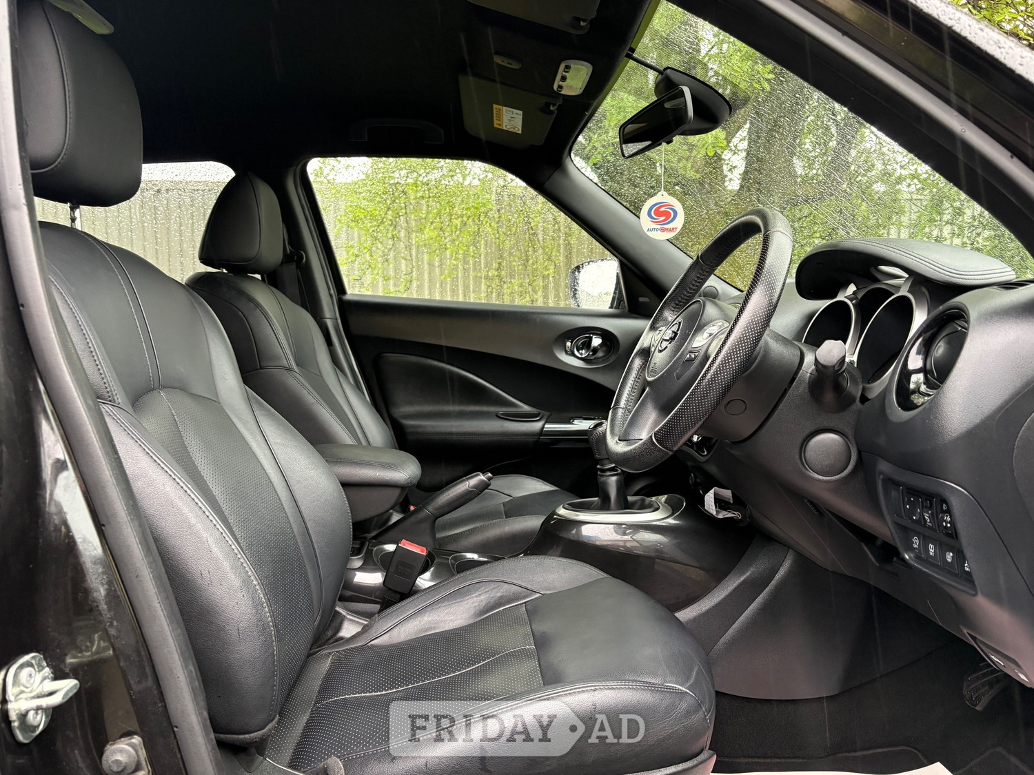 Nissan Juke 2017 - Cars in Airdrie