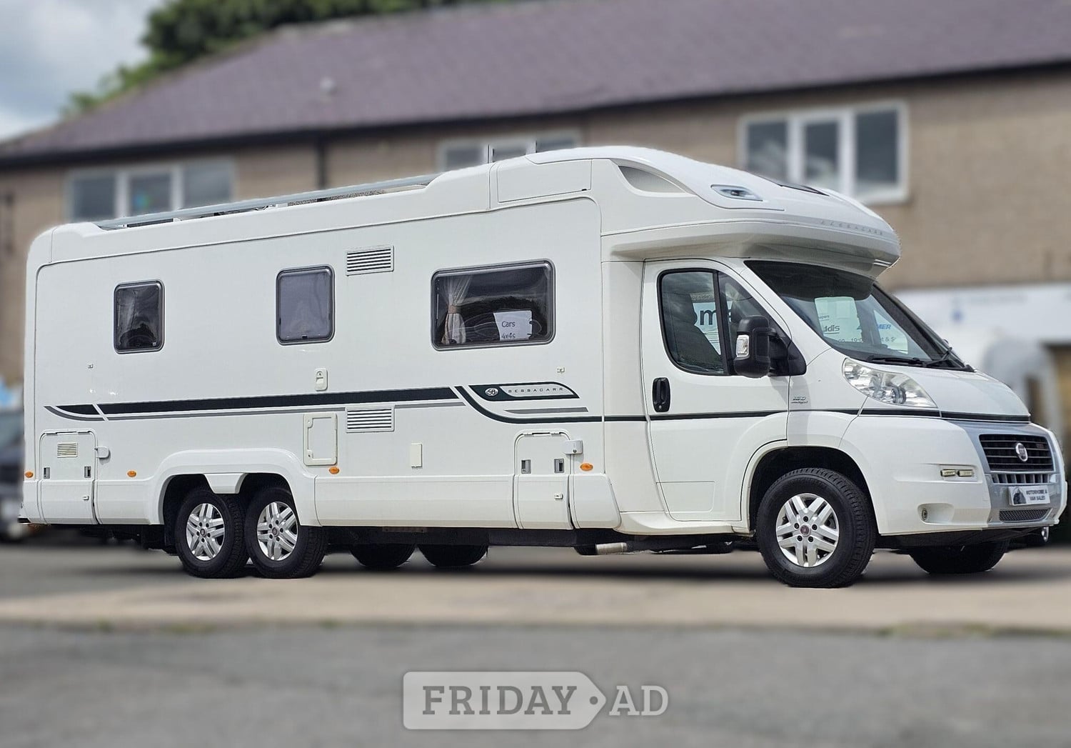 Bessacarr E769 AUTO Luxury 4 Berth Tag Axle Low Profile Coachbuilt Motorhome - Big Spec - Island Bed 2009 for sale in Halifax