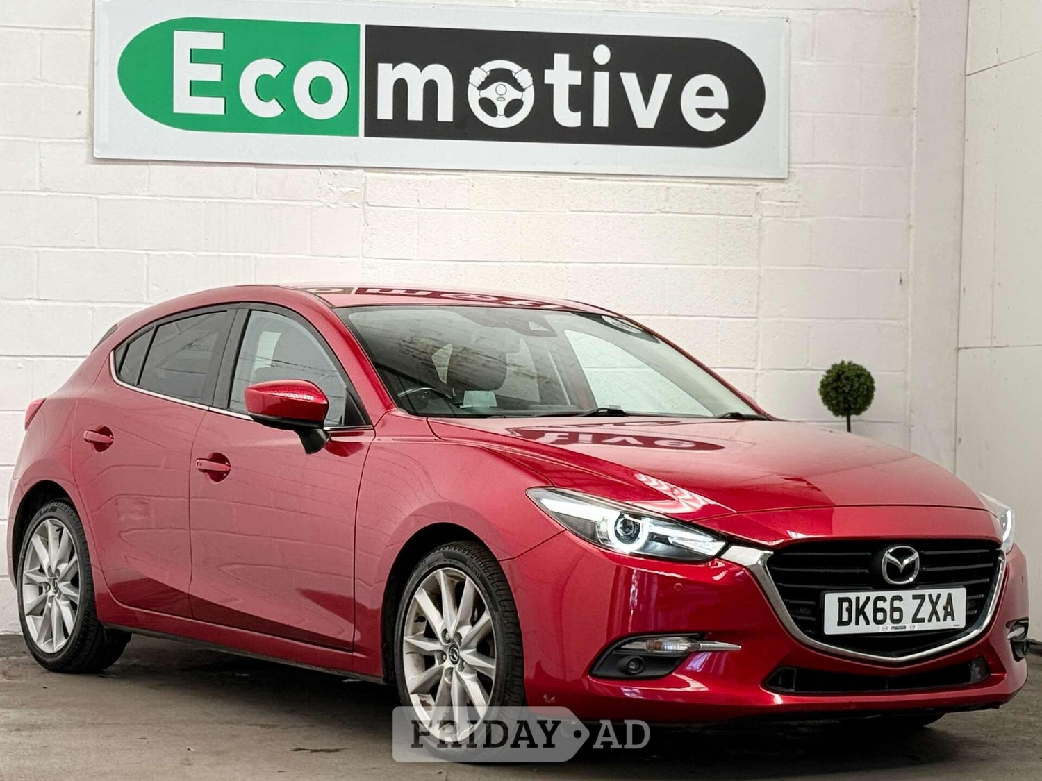 Mazda 3 2016 in Uxbridge