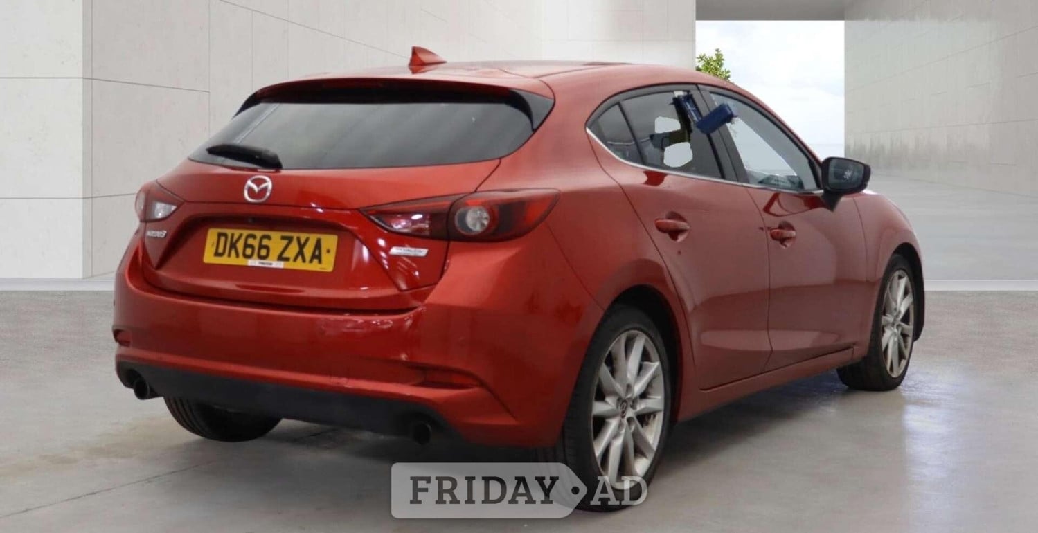 [ berth ]Mazda 3