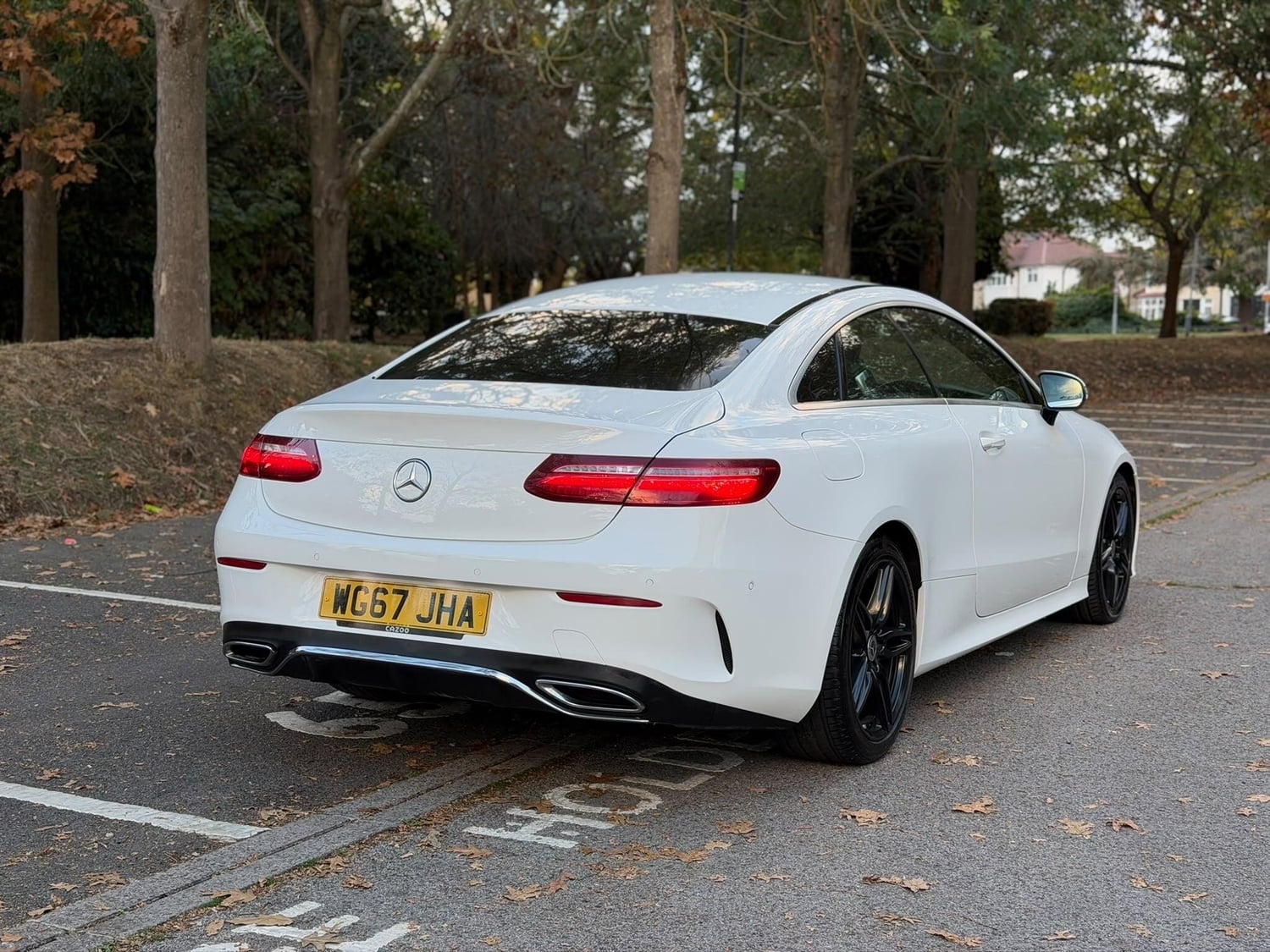 [ berth ]Mercedes-Benz E Class