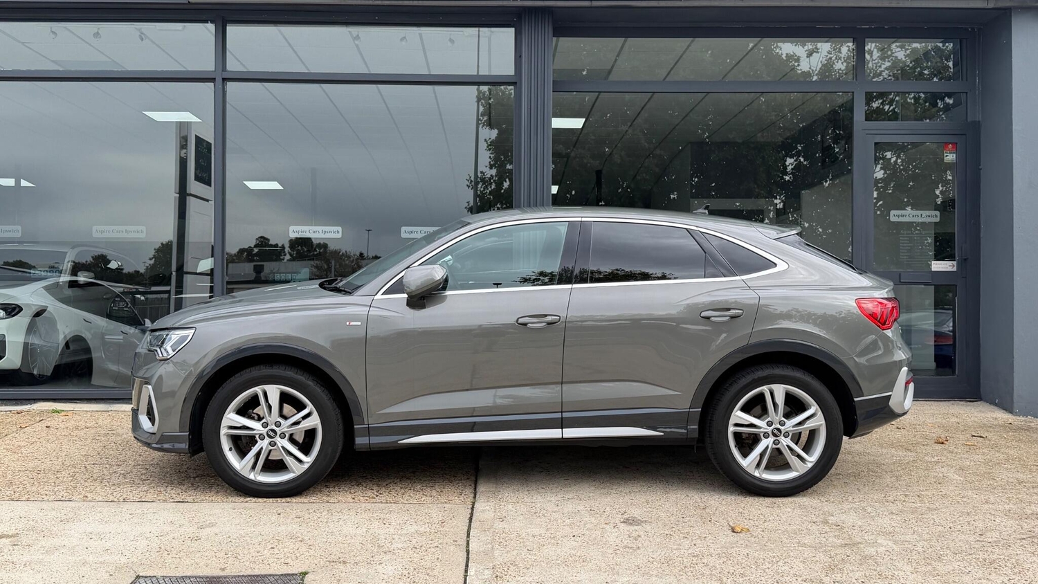 Audi Q3 2021 - Cars in Ipswich