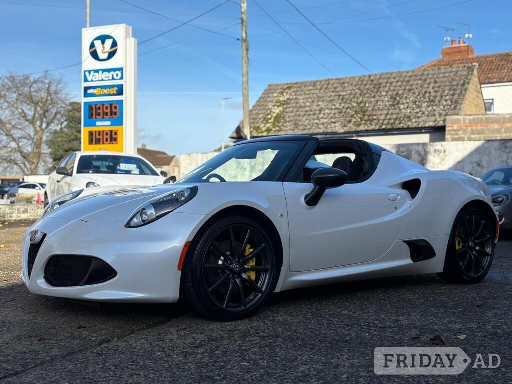 [ berth ]Alfa Romeo 4C