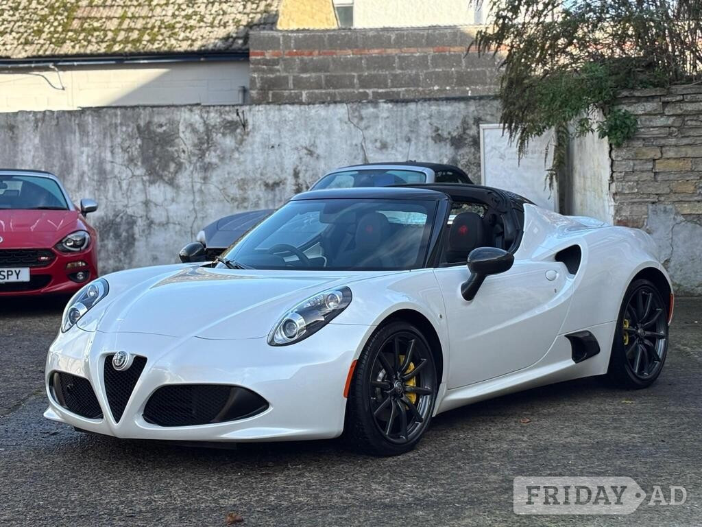 Alfa Romeo 4C 2019 in Yeovil