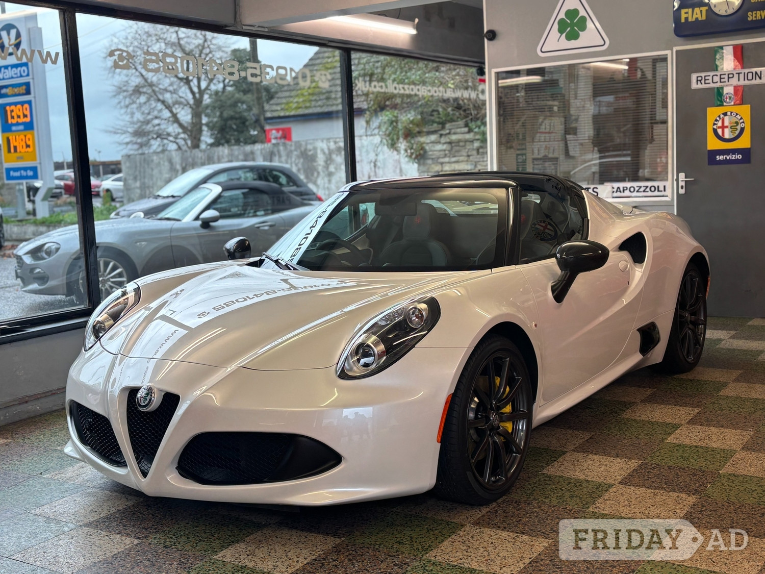 Alfa Romeo 4C Yeovil