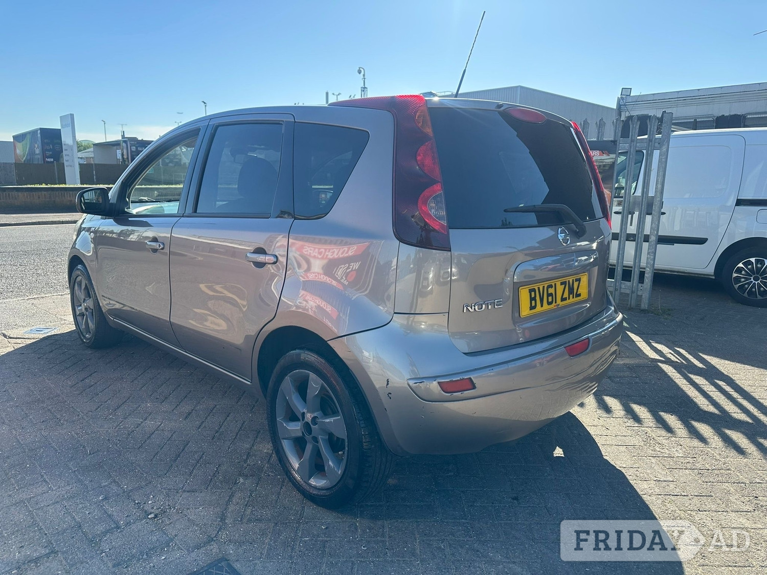 [ berth ]Nissan Note