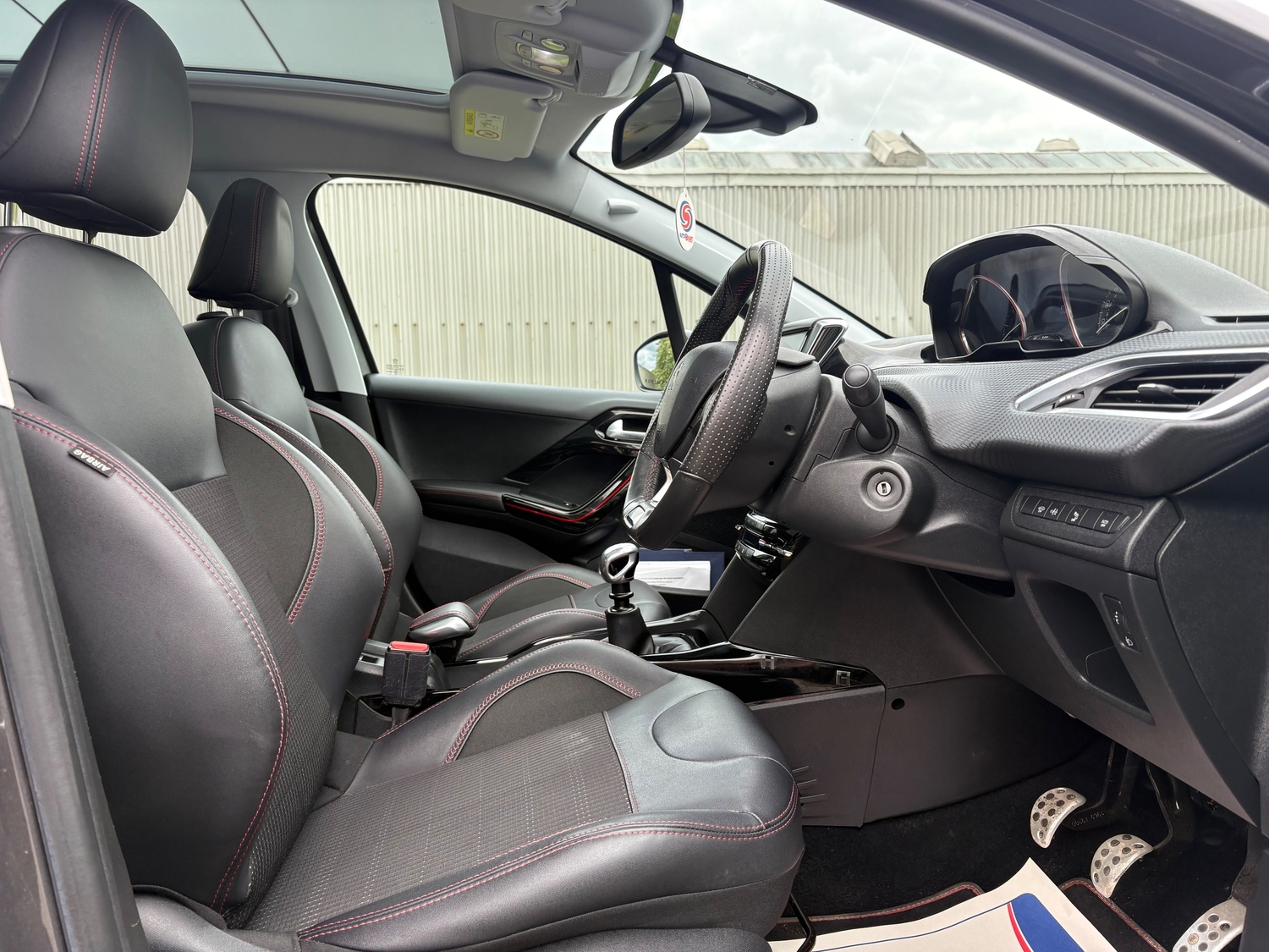 Peugeot 2008 2019 - Cars in Airdrie