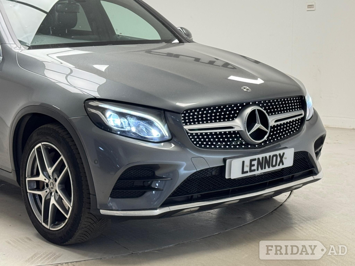 Mercedes-Benz GLC 2017 - Cars