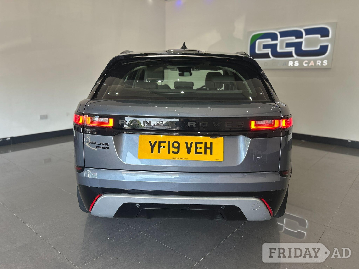 Land Rover Range Rover Velar 2019 - Cars in Stockport