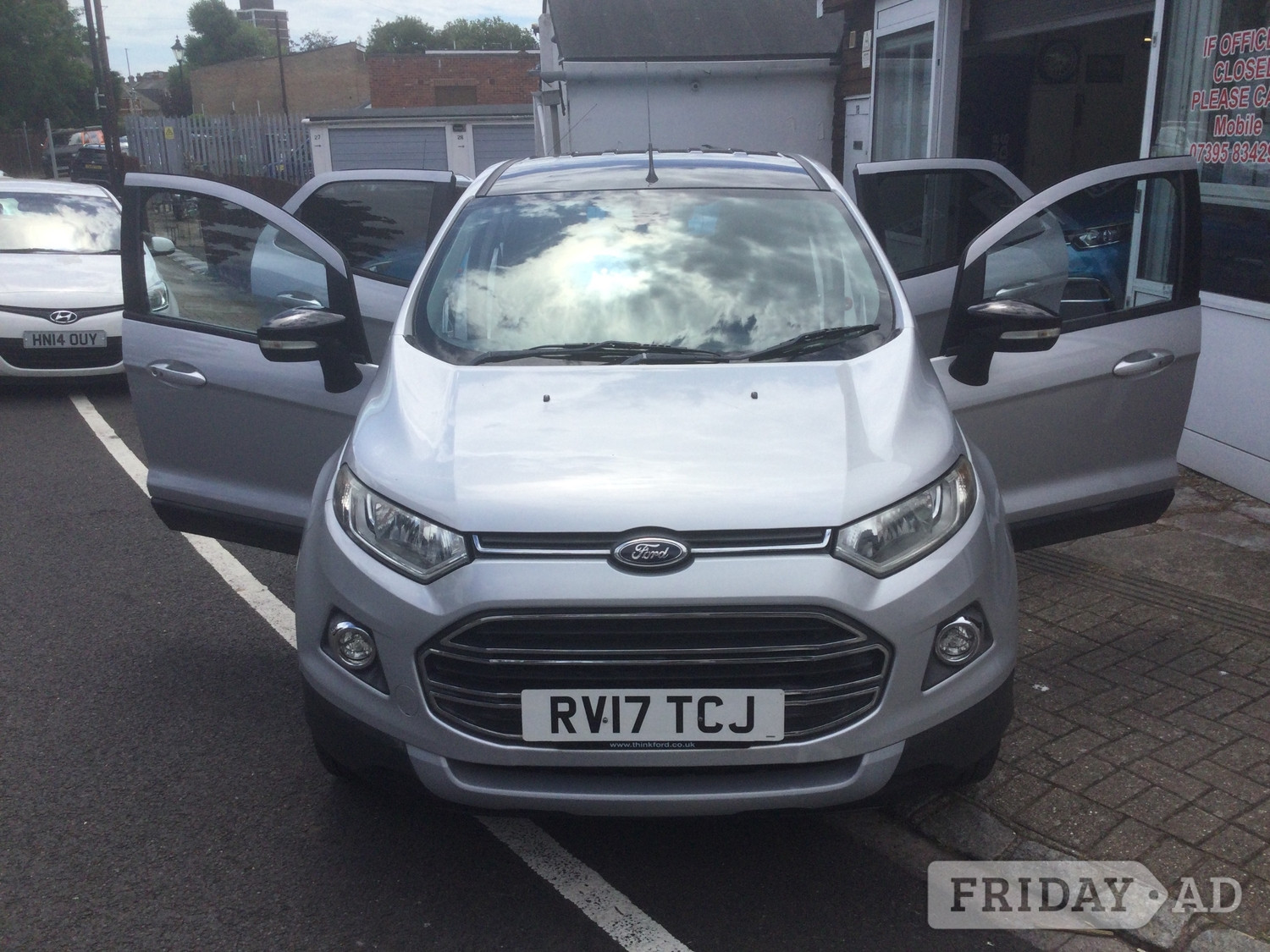 [ berth ]Ford Ecosport