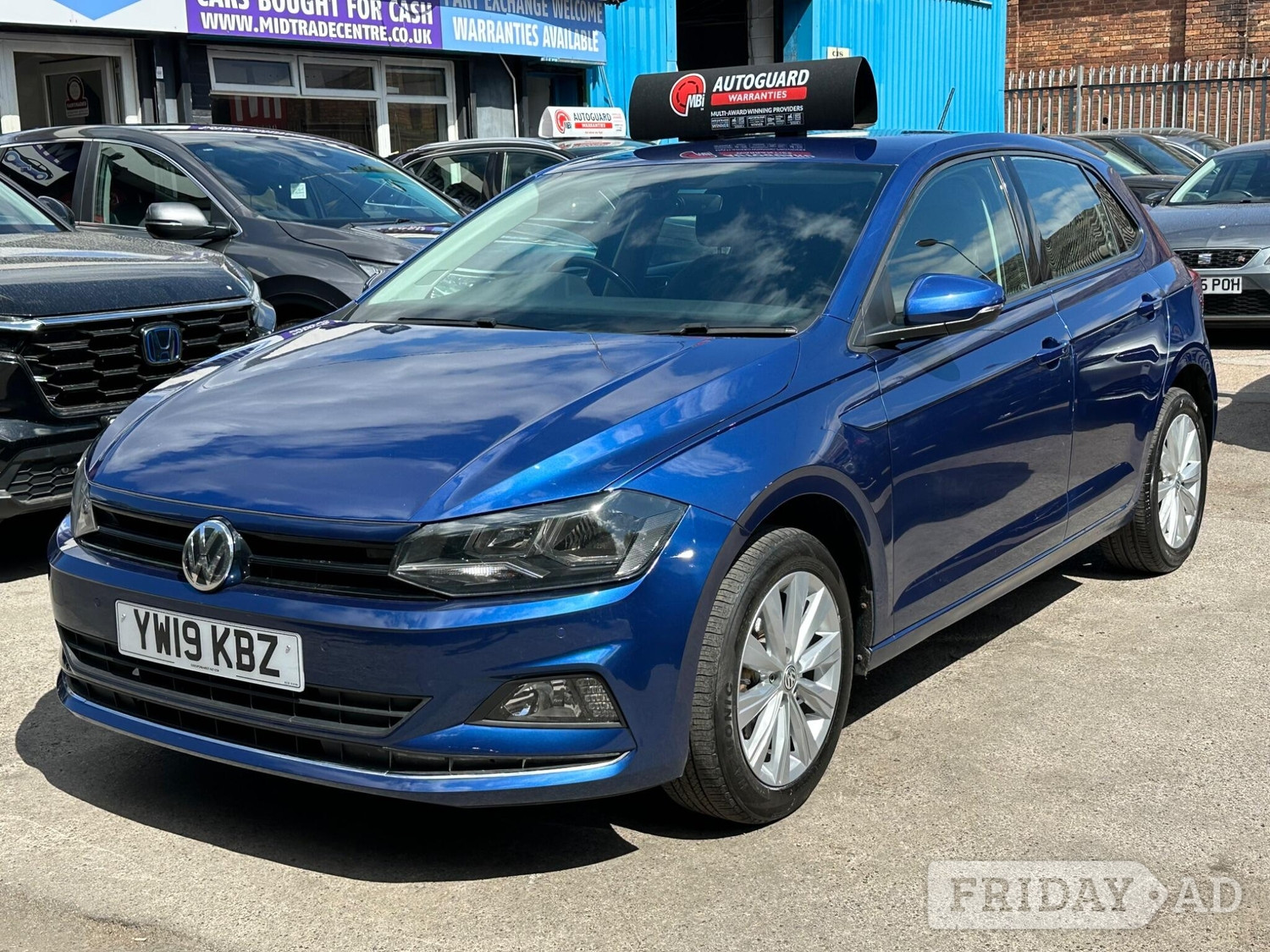 [ berth ]Volkswagen Polo