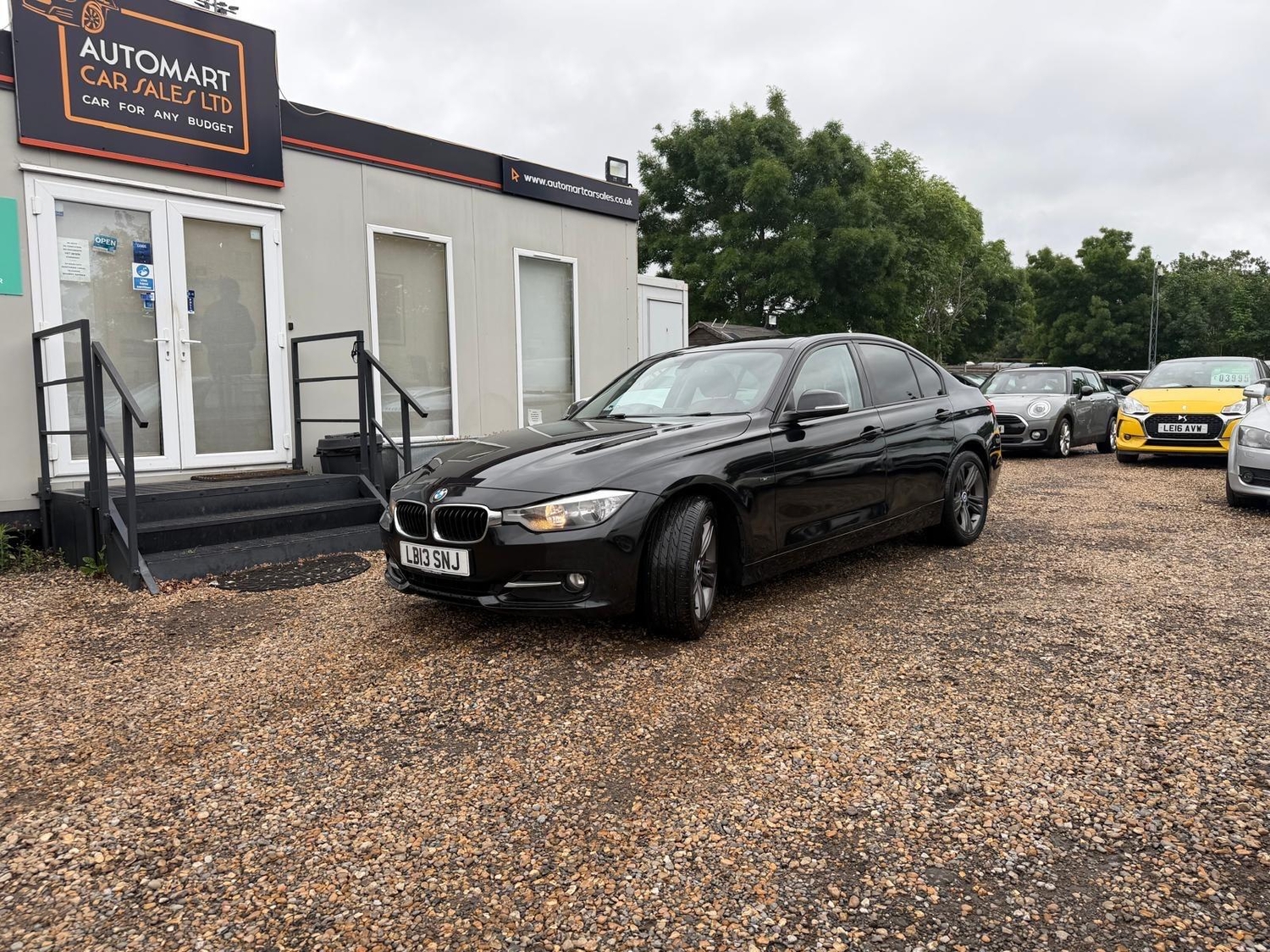 [ berth ]BMW 3 Series
