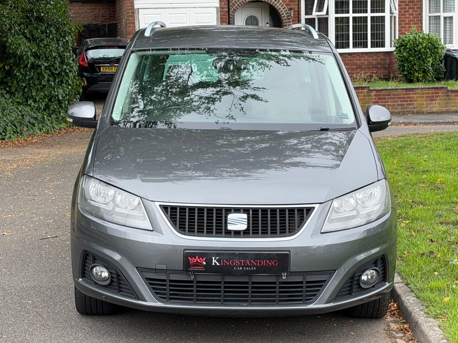 [ berth ]SEAT Alhambra