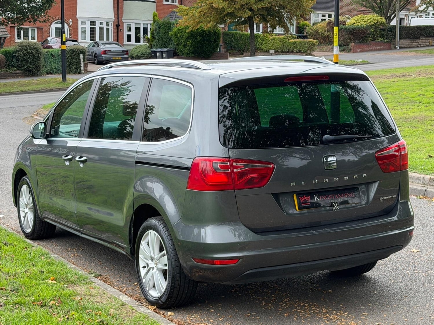 SEAT Alhambra 2011 - Cars