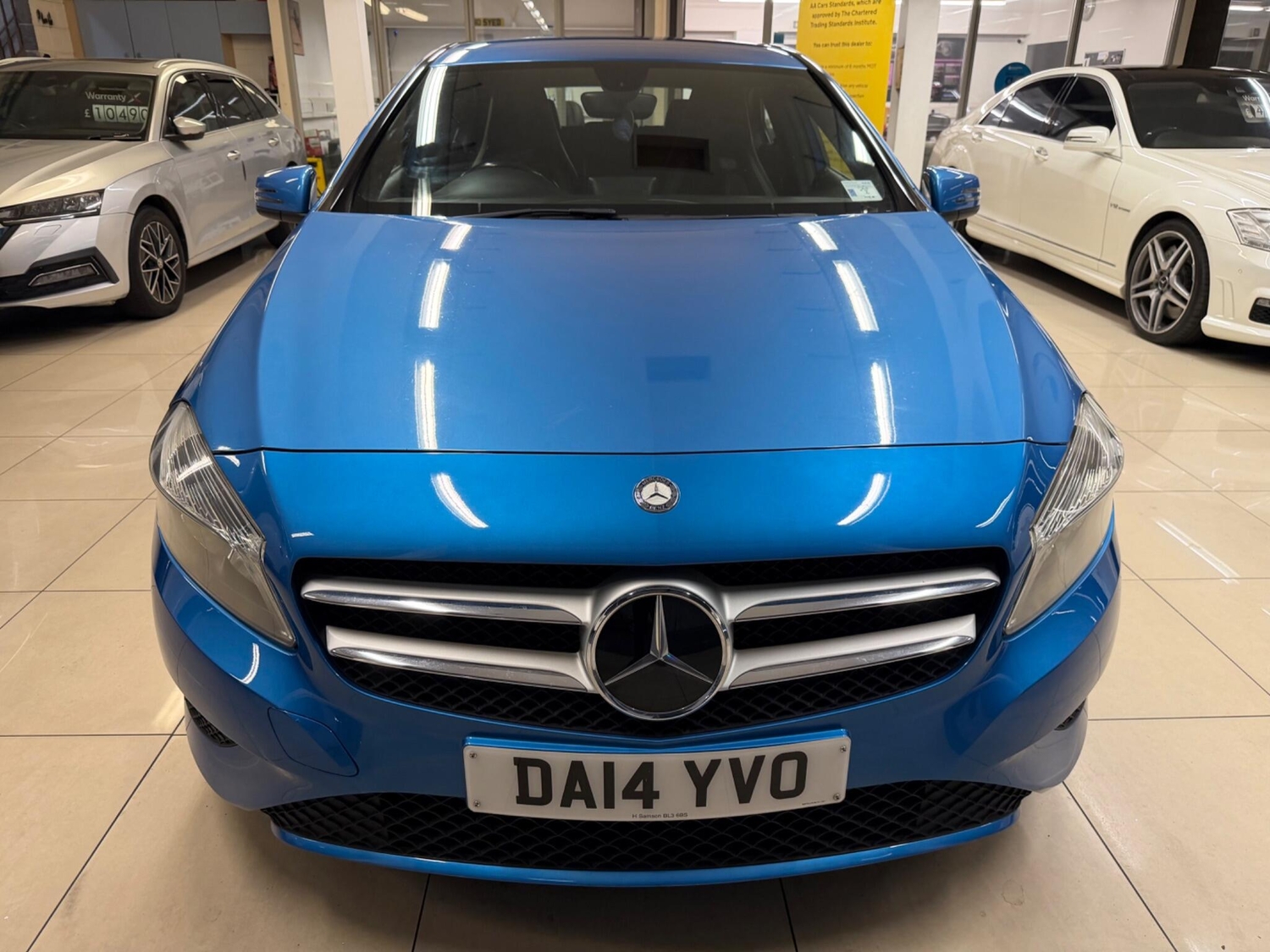 [ berth ]Mercedes-Benz A Class