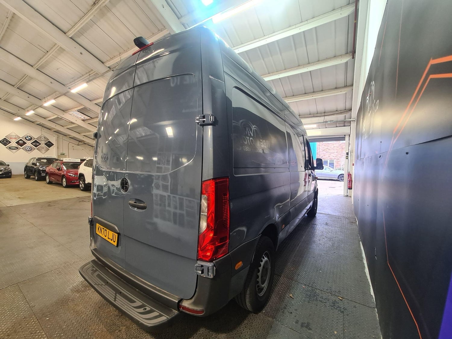 Mercedes-Benz E Class 2020 - Vans & Commercial Vehicles