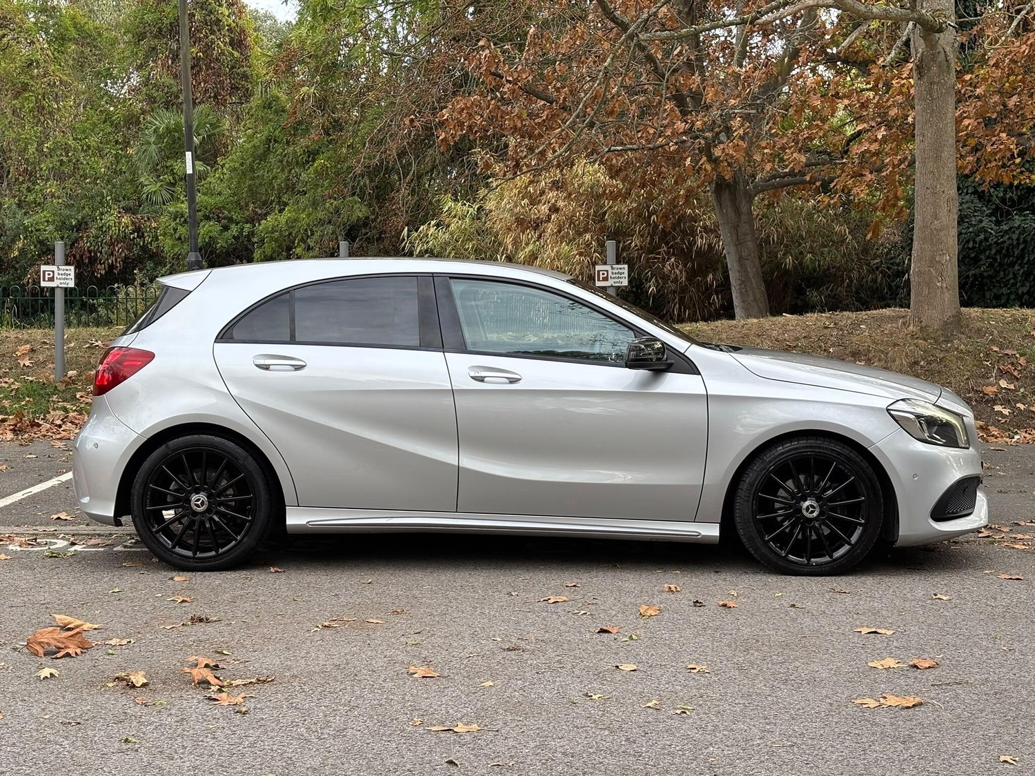 [ berth ]Mercedes-Benz A Class