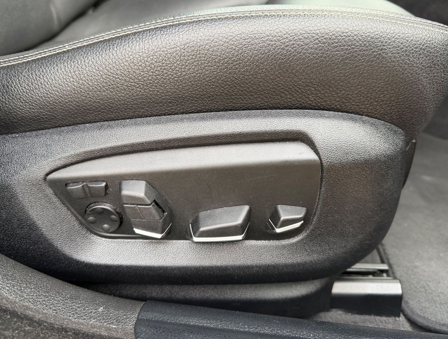BMW 5 Series 2015 - Cars in Havering