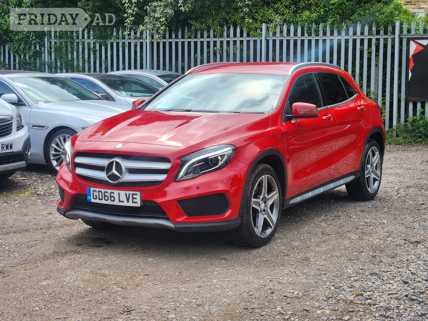 [ berth ]Mercedes-Benz GLA