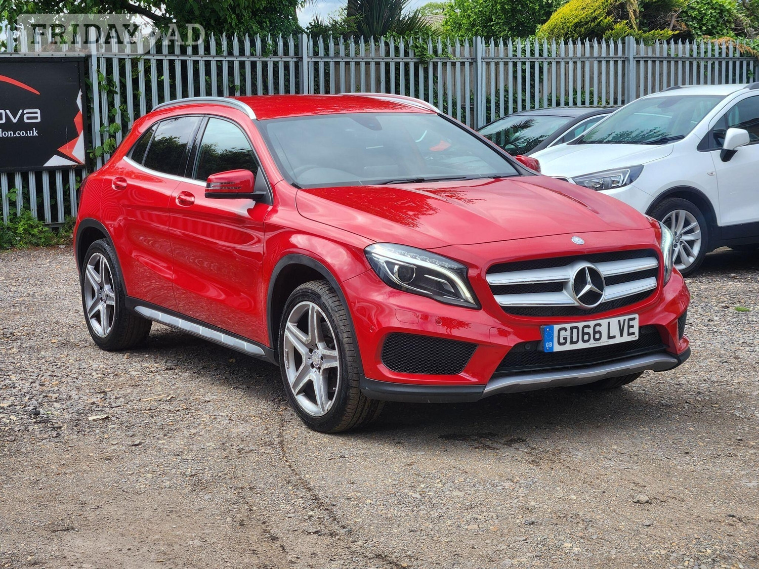 Mercedes-Benz GLA 2016 in Staines