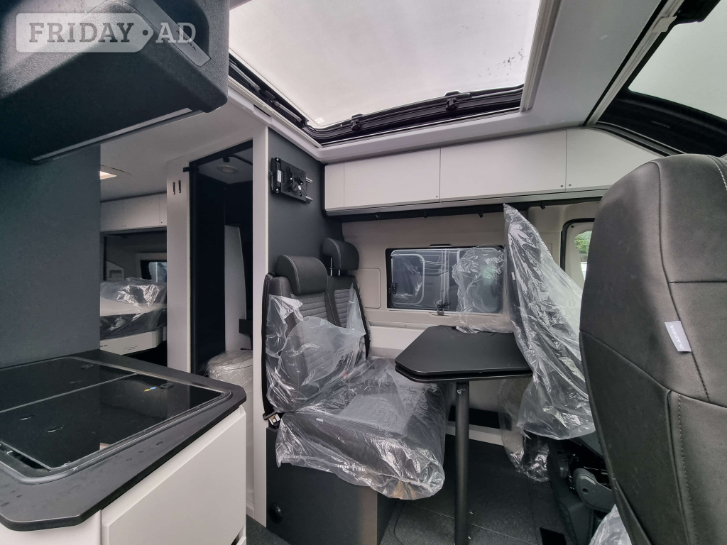 [3 berth ]Adria Twin Supreme 640 SGX