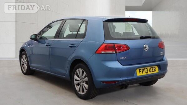 Volkswagen Golf 2013 - Cars