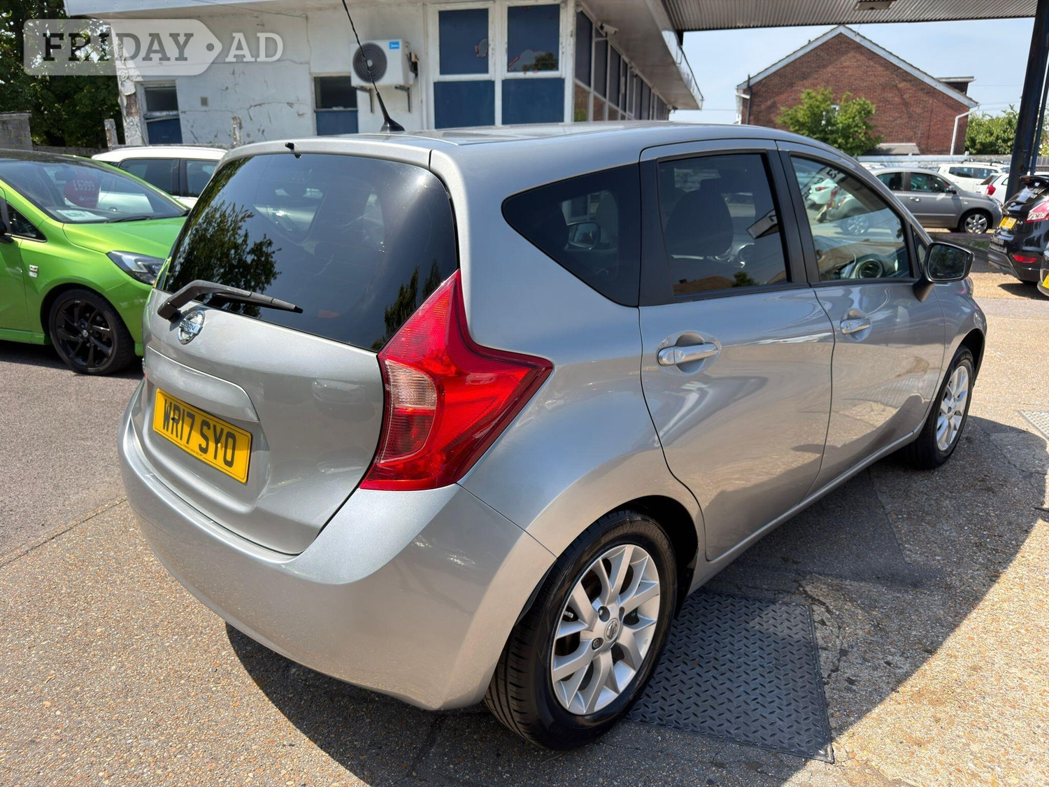 Nissan Note 2017 - Cars