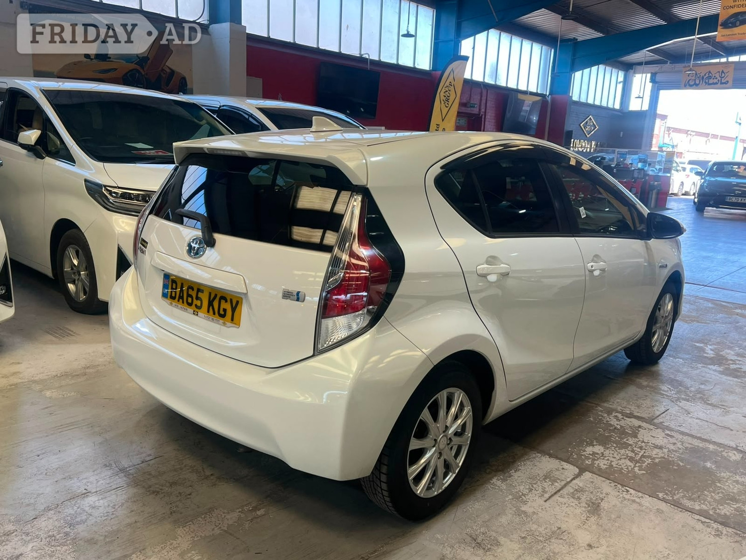 [ berth ]Toyota Aqua
