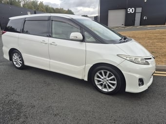 Toyota Estima 2010