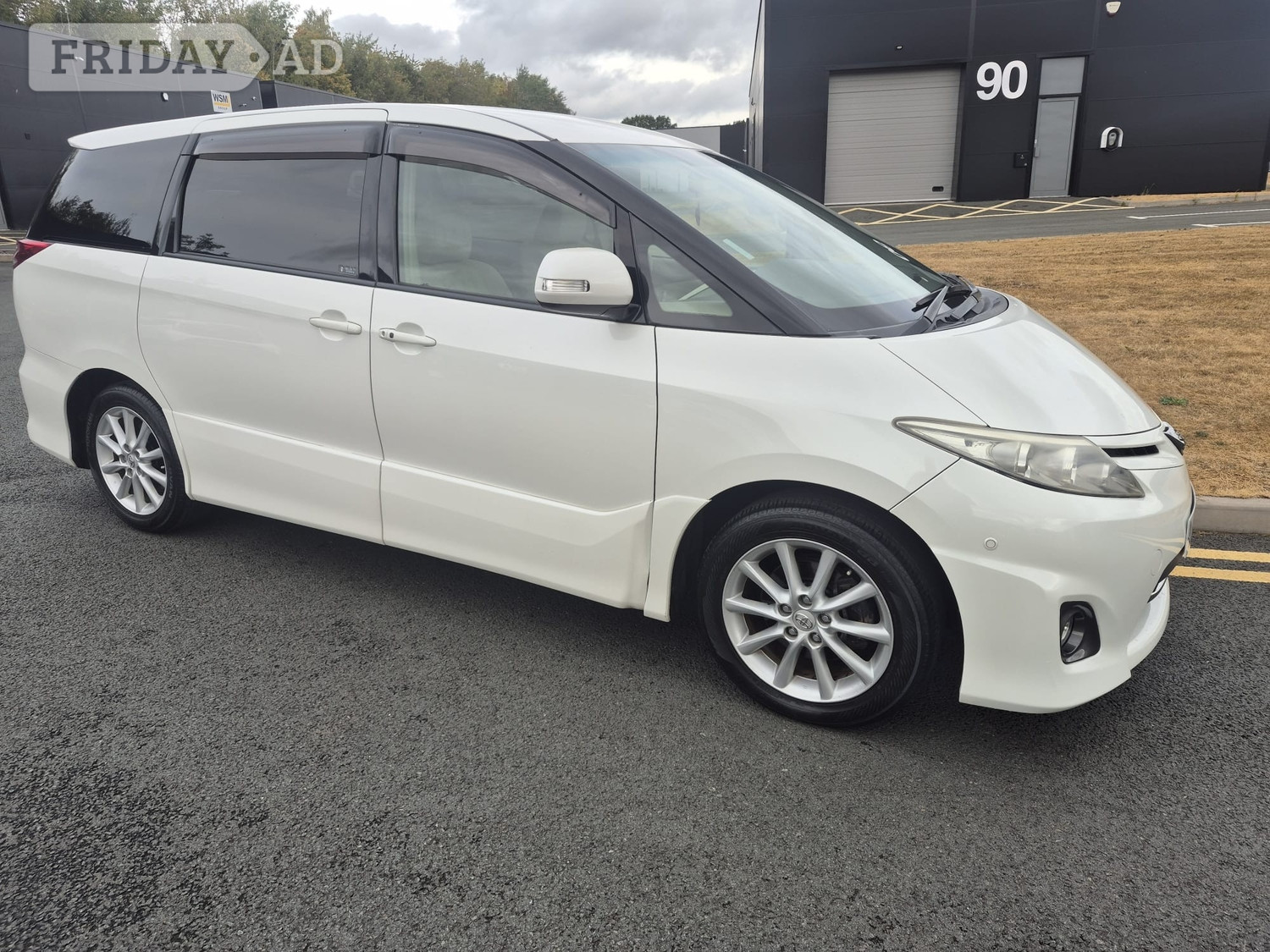 Toyota Estima 2010 in Market Drayton