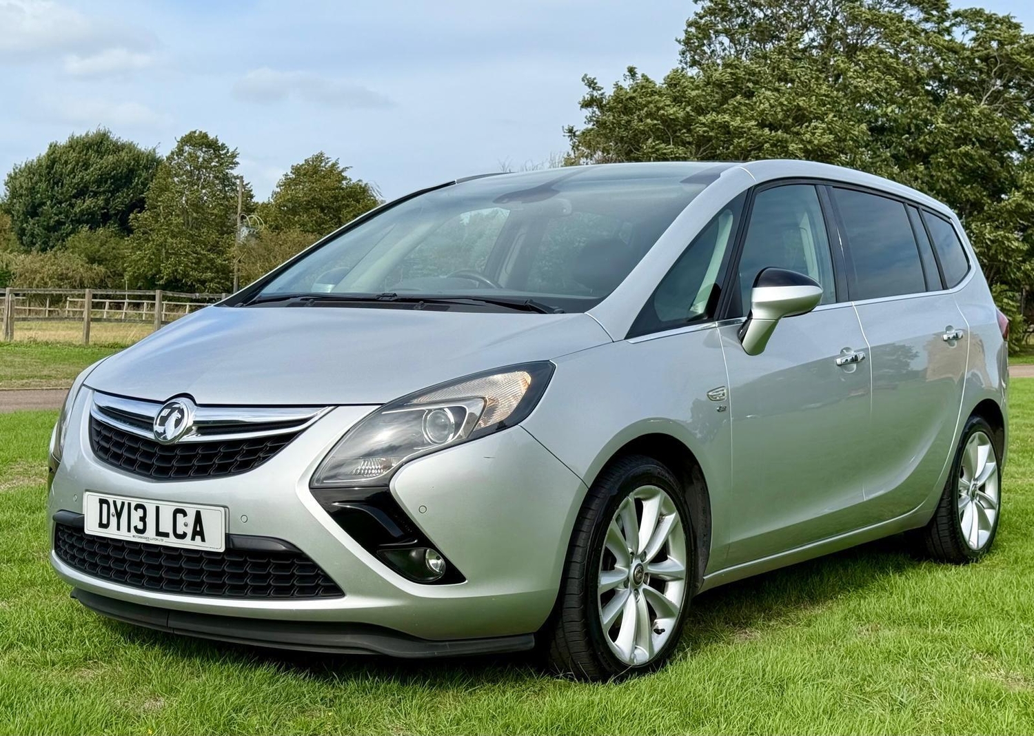 Vauxhall Zafira Tourer Bedford