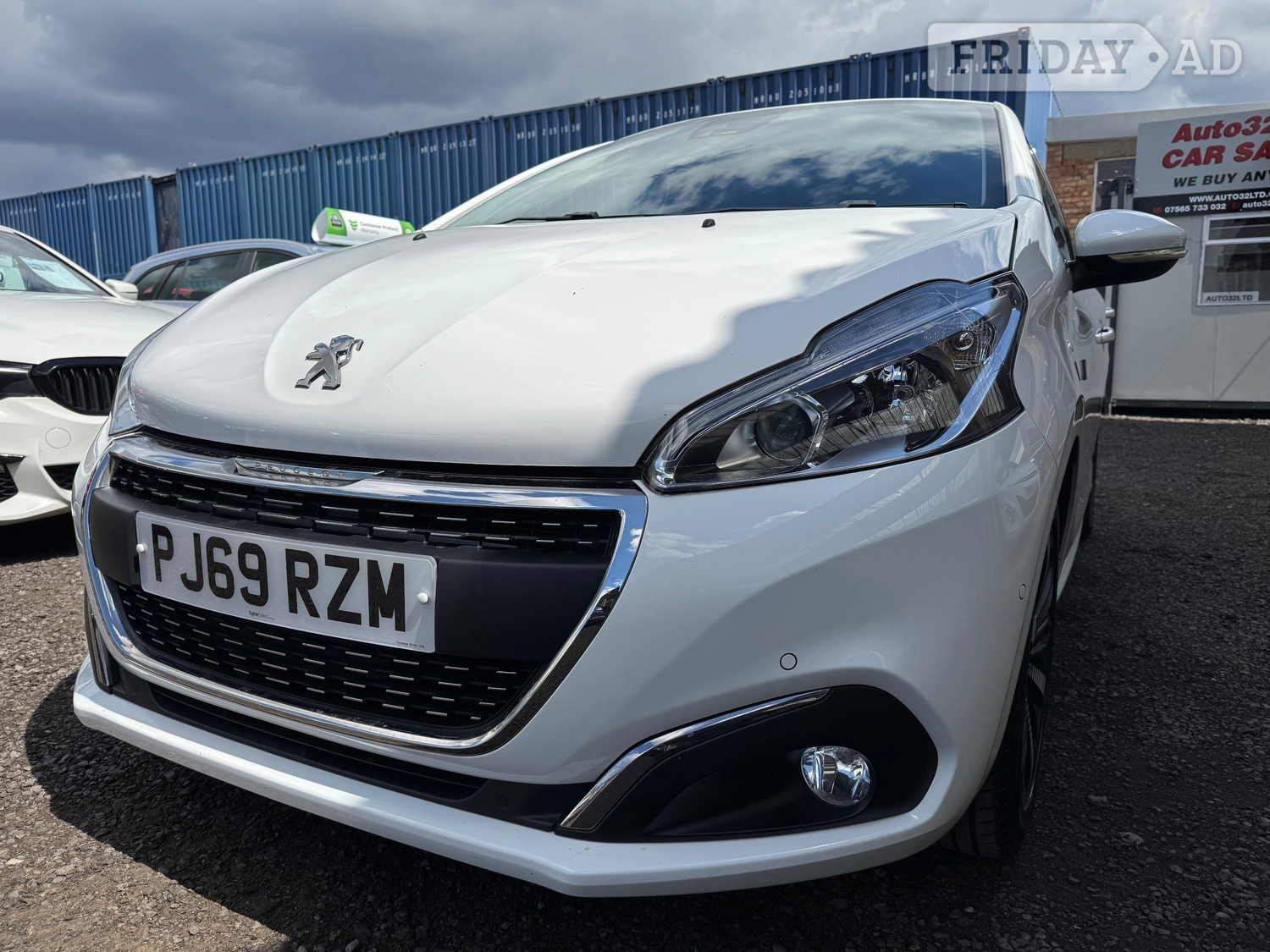 Peugeot 208 2019 - Cars