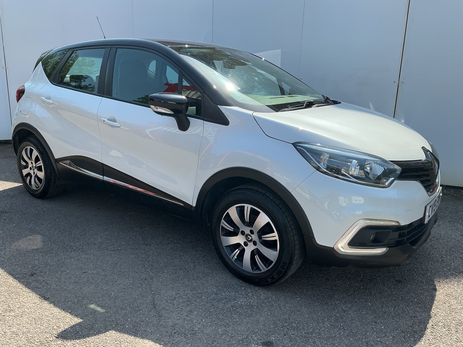 [ berth ]Renault Captur