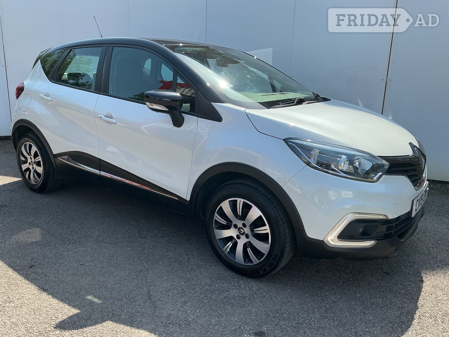 [ berth ]Renault Captur