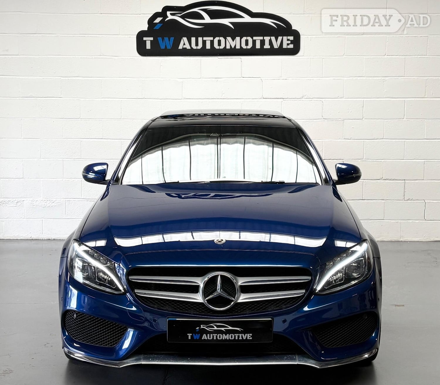 [ berth ]Mercedes-Benz C Class