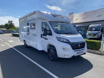 Pilote Pacific P696D Evidence 2022 for sale